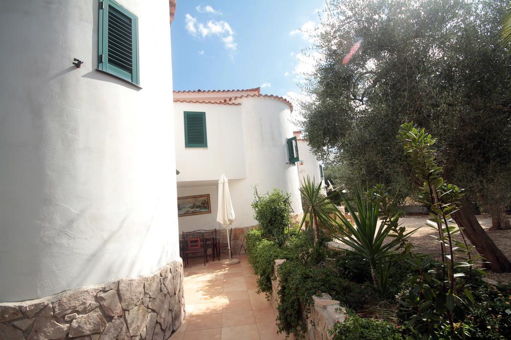 Casa Masseria Le Ville Peschici Exterior foto